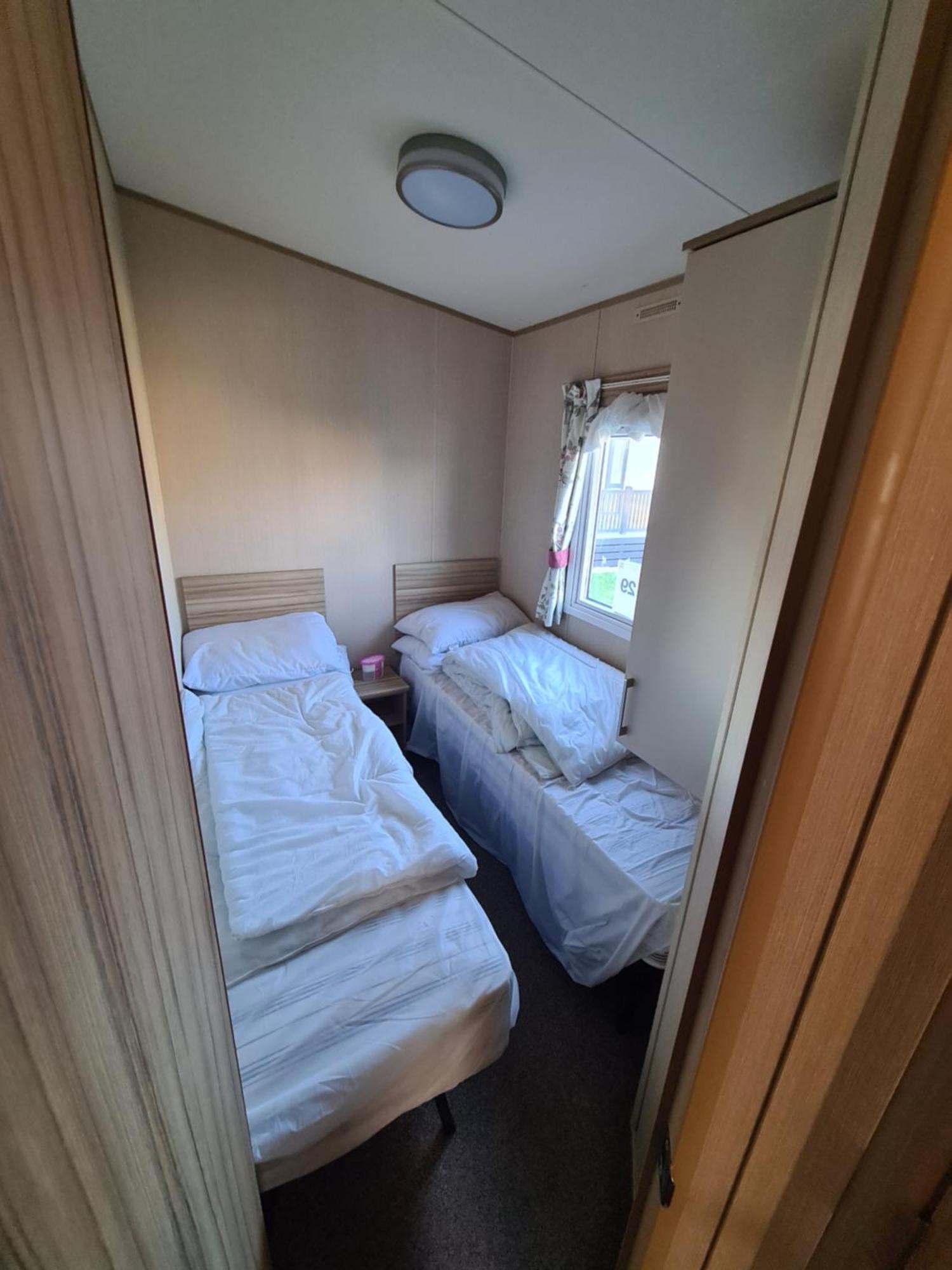 Hoburne Naish Cs129 Villa นิวมิลตัน ภายนอก รูปภาพ